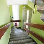 Nest Nocleg Poznan